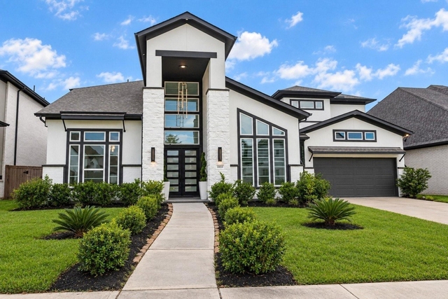 10014 Oakwood Trail - Photo 1