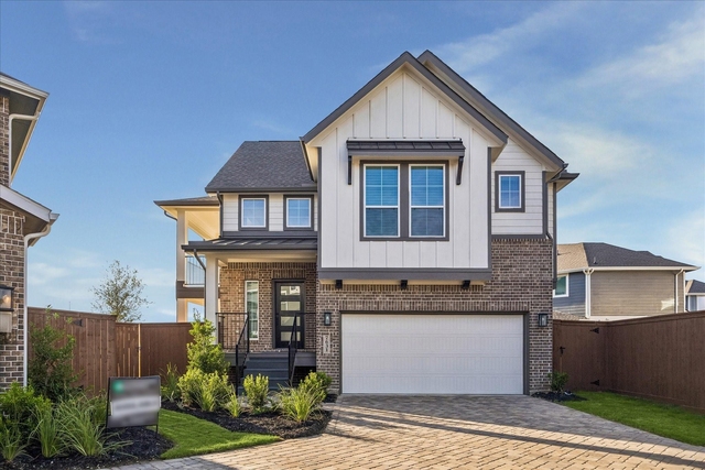 7631 Swooping Swallow Lane - Photo 1