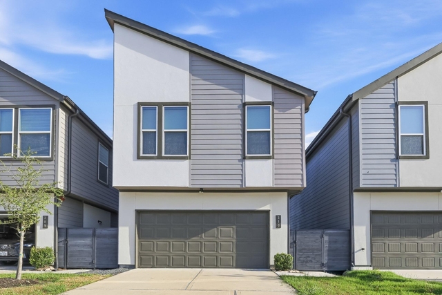 313 N Centro Circle - Photo 1