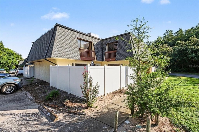 8114 Oak Trace Way - Photo 1