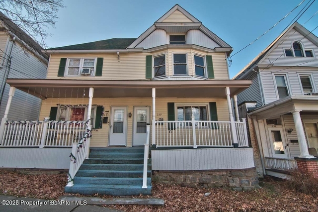 259 Dana Street - Photo 1