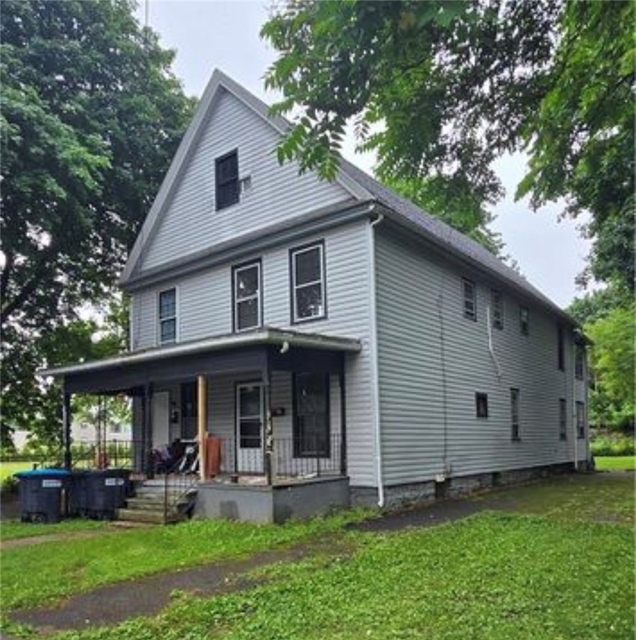 307 W 4th Street - Photo 1