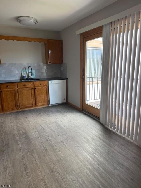 10182 Dell Pl - Photo 1