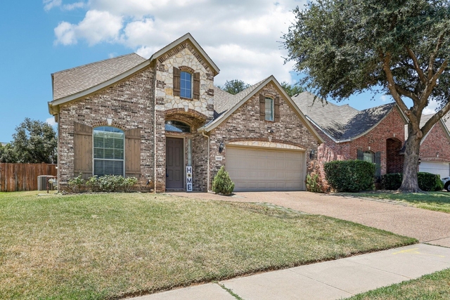 1910 Bentwood Court - Photo 1