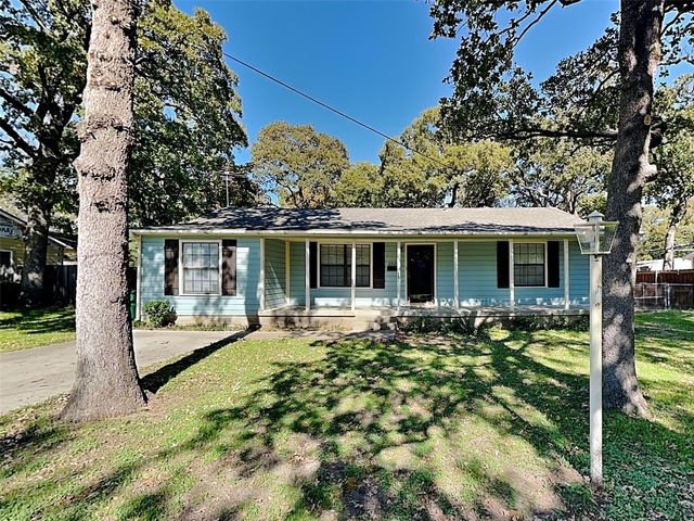 3925 Rusty Dell Street - Photo 1