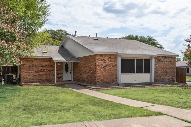 7418 Boisenberry Lane - Photo 1