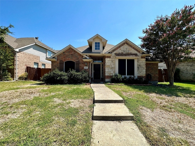 2013 Saint Anne Drive - Photo 1