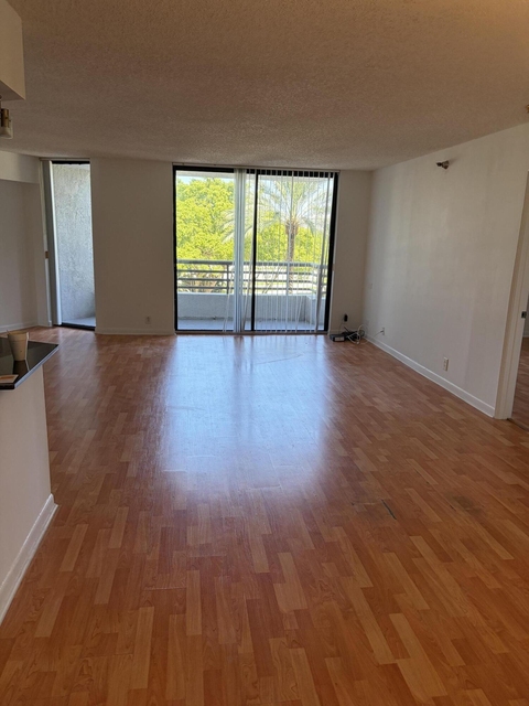 3300 Ne 191st Street - Photo 1