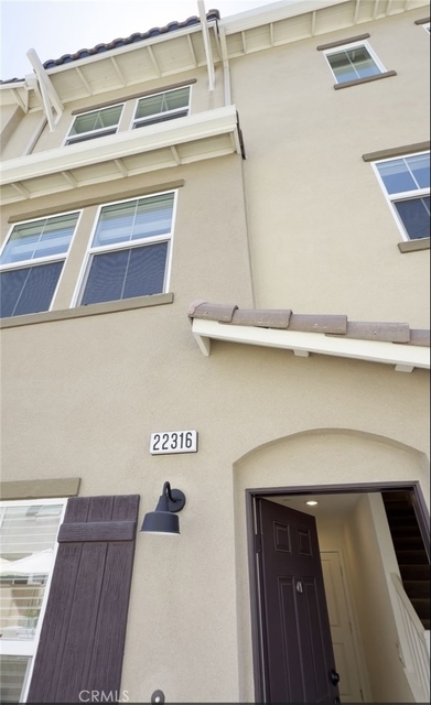 22316 Spanish Oak Court - Photo 1