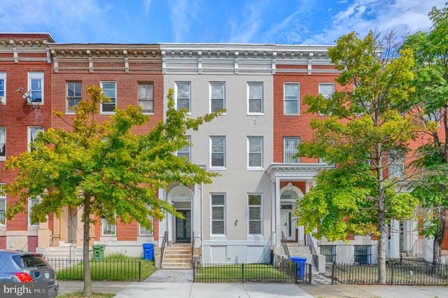 1310 W Lexington Street - Photo 1