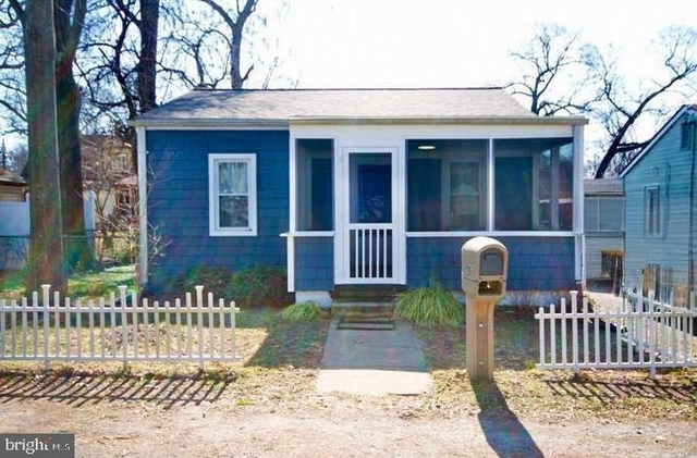 753 202nd Street - Photo 1