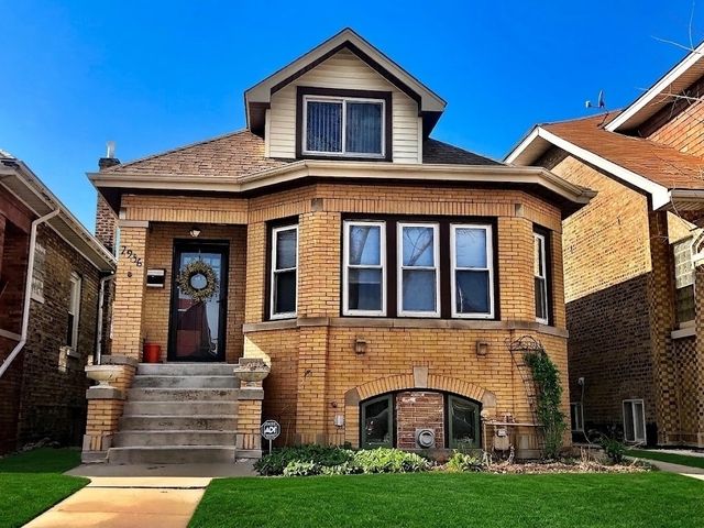 2936 N Kostner Avenue - Photo 1