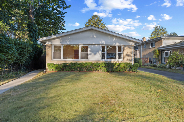 9752 Tripp Avenue - Photo 1