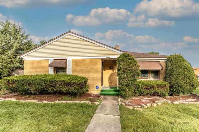 1195 Jeanette Street - Photo 1
