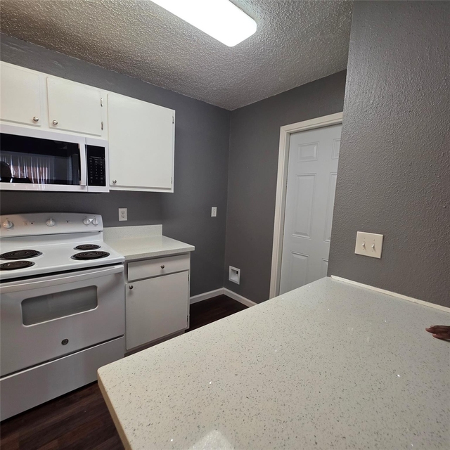23535 Tree House Lane - Photo 1