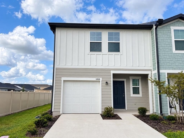 5909 Chestnut Grove Place - Photo 1