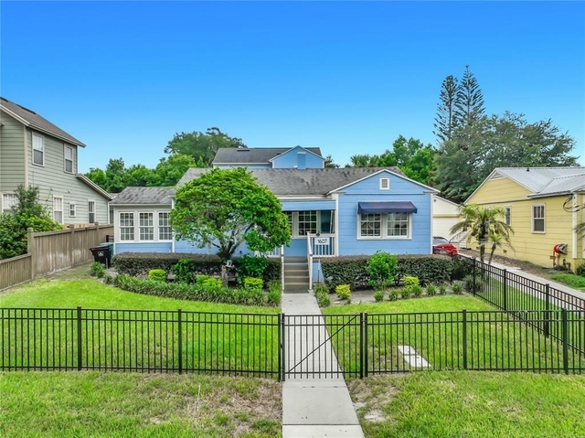 1607 Delaney Avenue - Photo 1