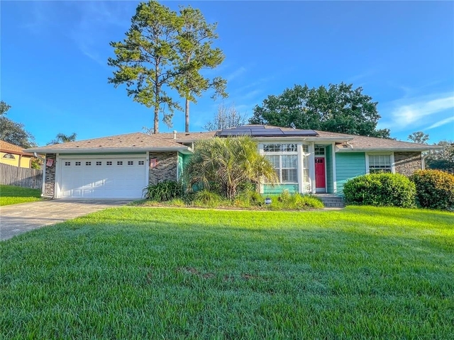 7516 Nw 36th Avenue - Photo 1