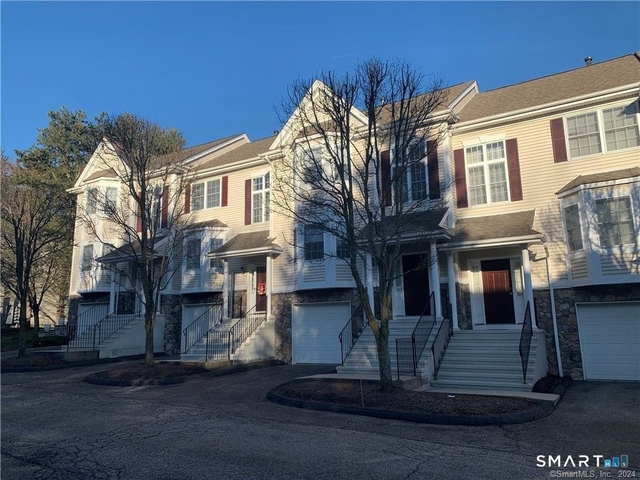 303 Larson Drive - Photo 1