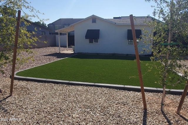 3032 N 34th Street - Photo 1