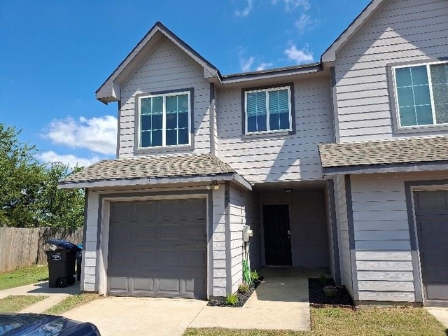 4504 Alamosa Street - Photo 1