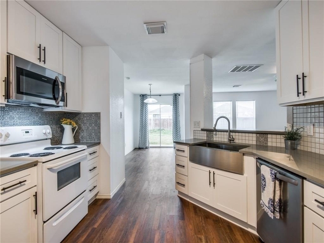 1428 Laurel Hall Lane - Photo 1