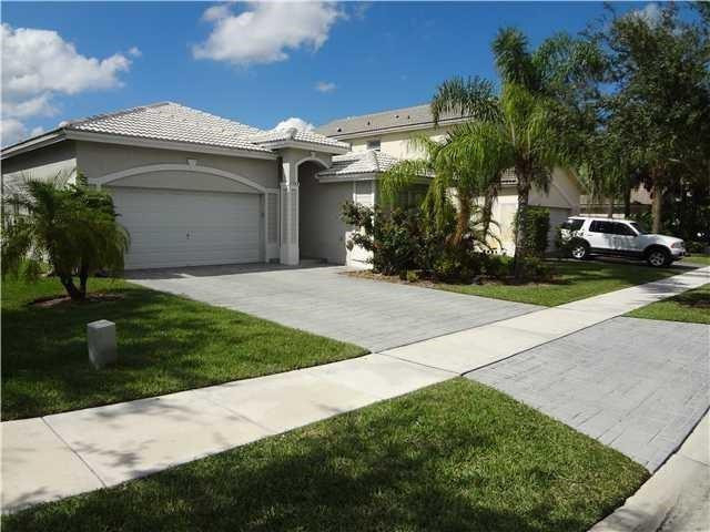 7953 Nw 70th Avenue - Photo 1