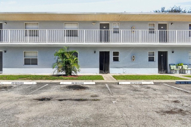 617 Ixoria Avenue - Photo 1
