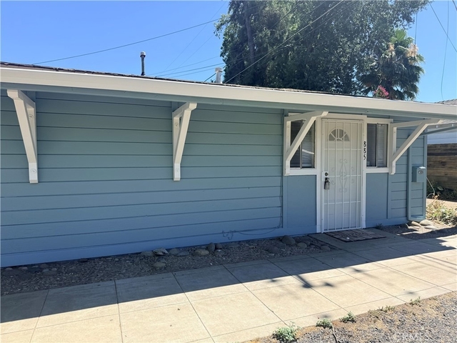 885 E 7th Avenue - Photo 1