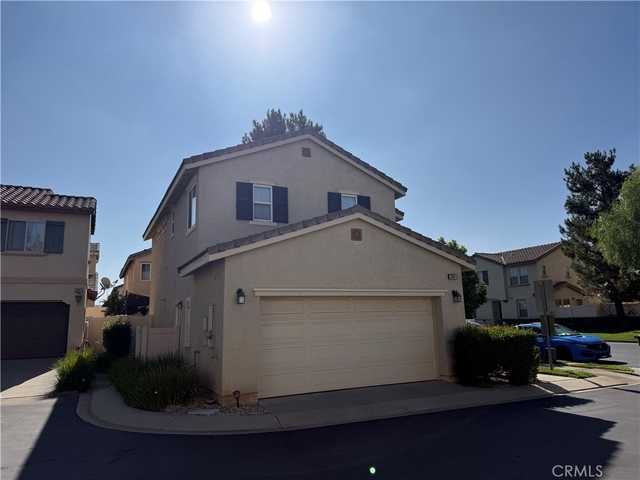 1310 Rover Ln - Photo 1