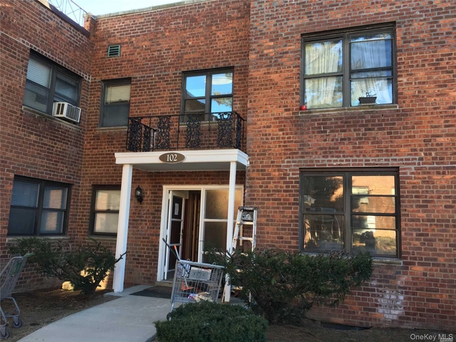 112 Division - Photo 1