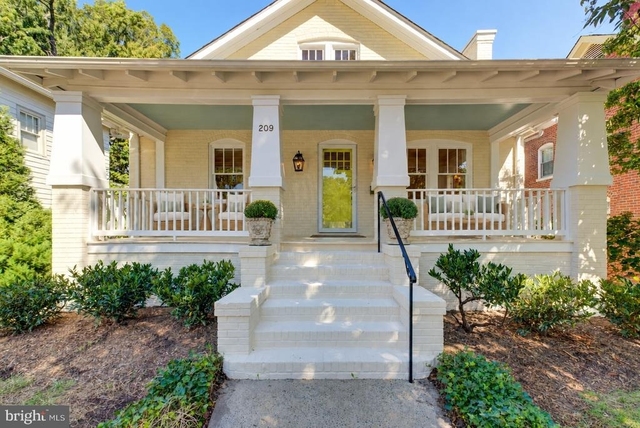 209 W Masonic View Avenue - Photo 1