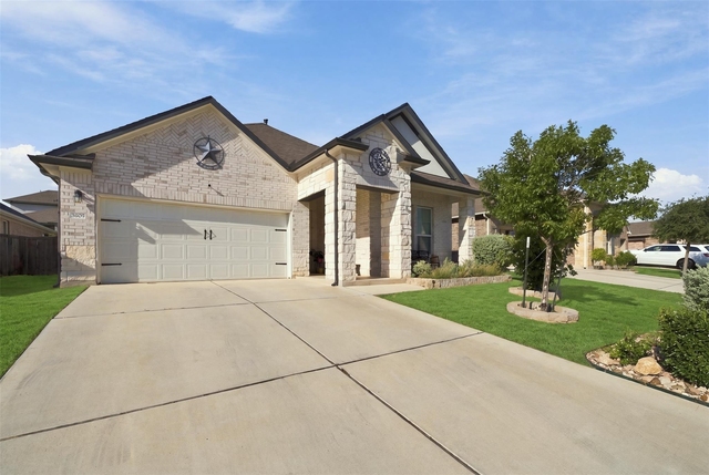 2405 Gabriels Horn Rd - Photo 1