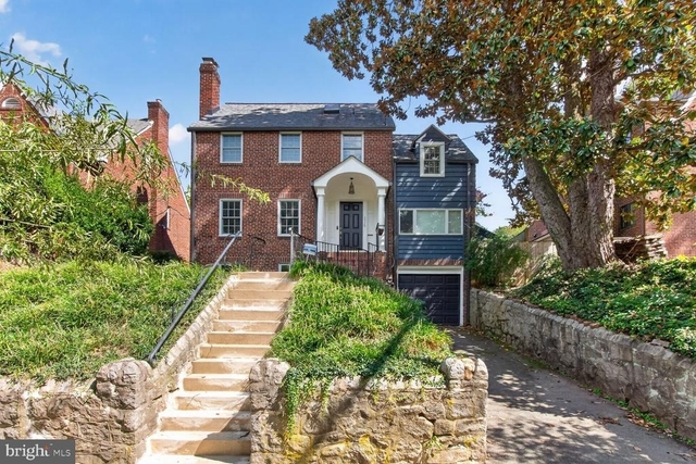 4929 Macarthur Boulevard Nw - Photo 1