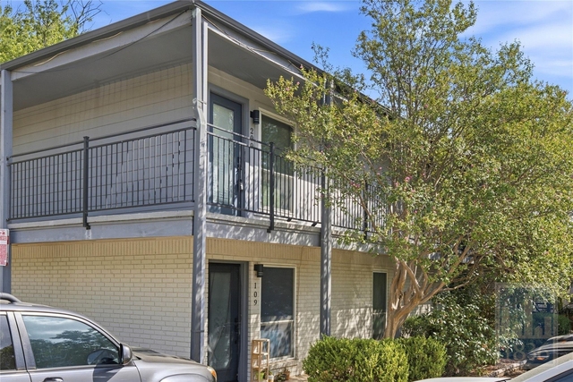 1111 W 10th St - Photo 1