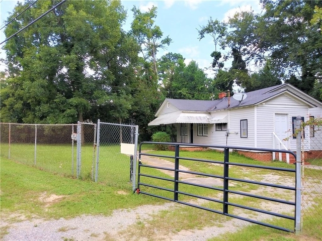 3631 W Napier Avenue - Photo 1