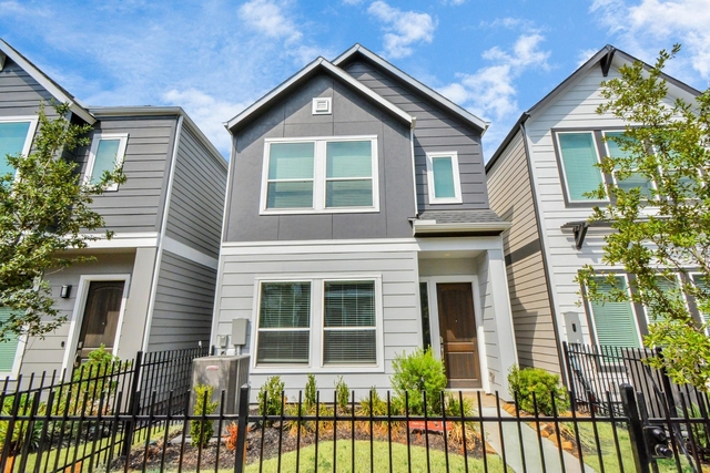 755 Strawberry Pines Court - Photo 1