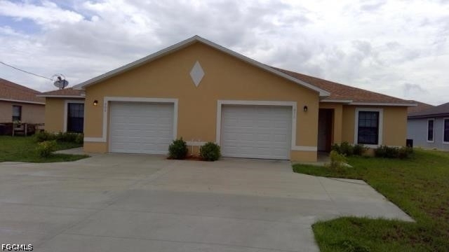 411 Nicholas Parkway W - Photo 1