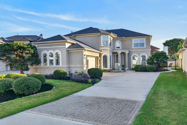 13511 Indigo Lake - Photo 1