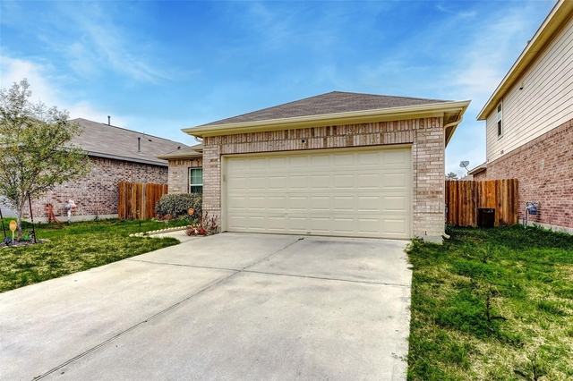 7411 Foxwaithe Lane - Photo 1