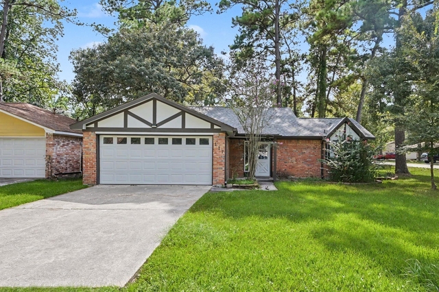 117 N Woodstock Circle Drive - Photo 1