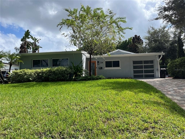 514 Baker Street - Photo 1