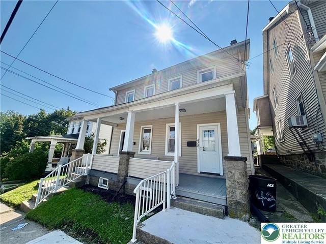 438 Market Street - Photo 1