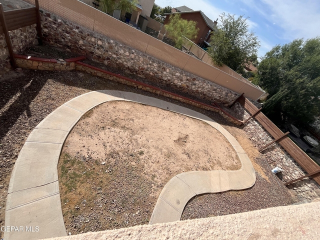 6105 Pecan Park Place - Photo 1