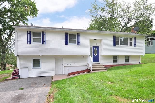 13 Pleasant View Avenue - Photo 1