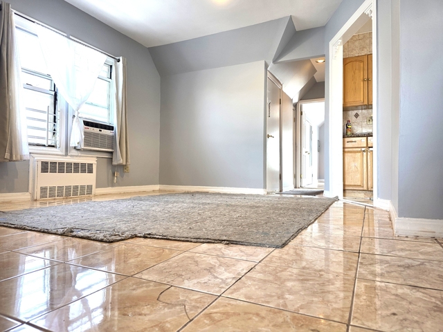 107 Bay 32nd Street - Photo 1
