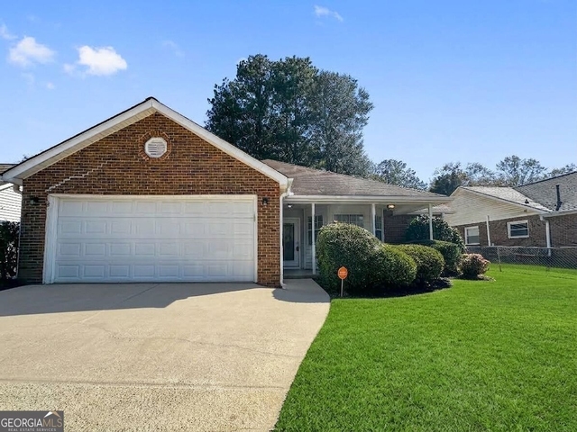 140 Landing Drive - Photo 1