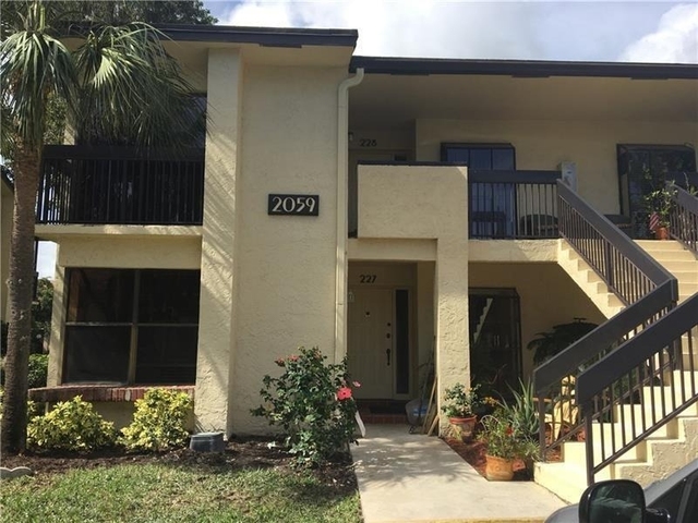 2067 Sw 15th Street - Photo 1