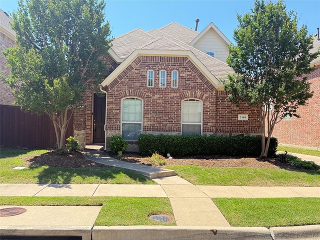 2108 Harris Place - Photo 1