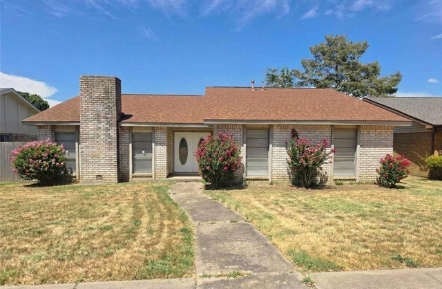 5148 Reed Drive - Photo 1